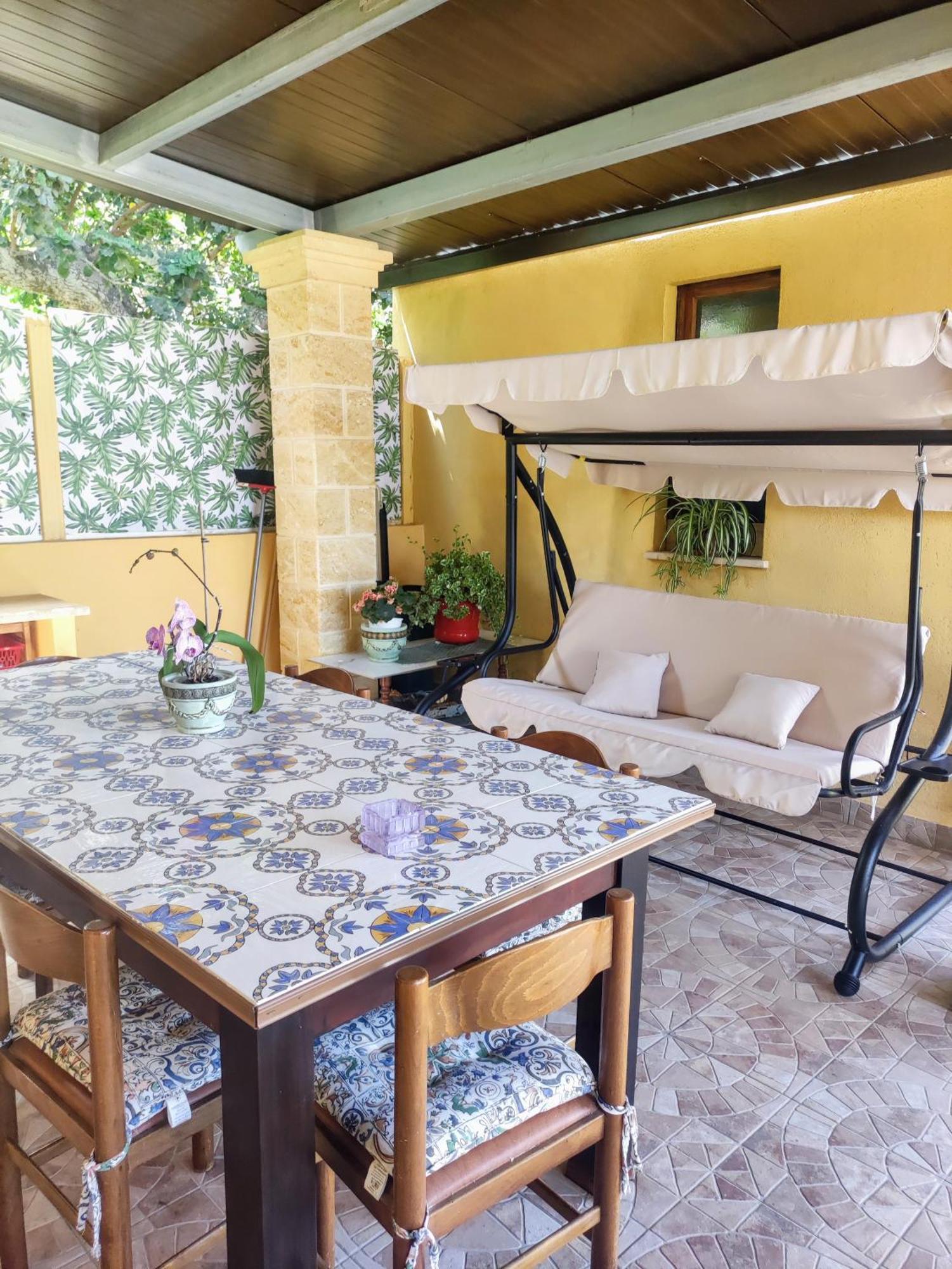 Casa Vacanze Nonna Tuzza Marsala Exterior foto